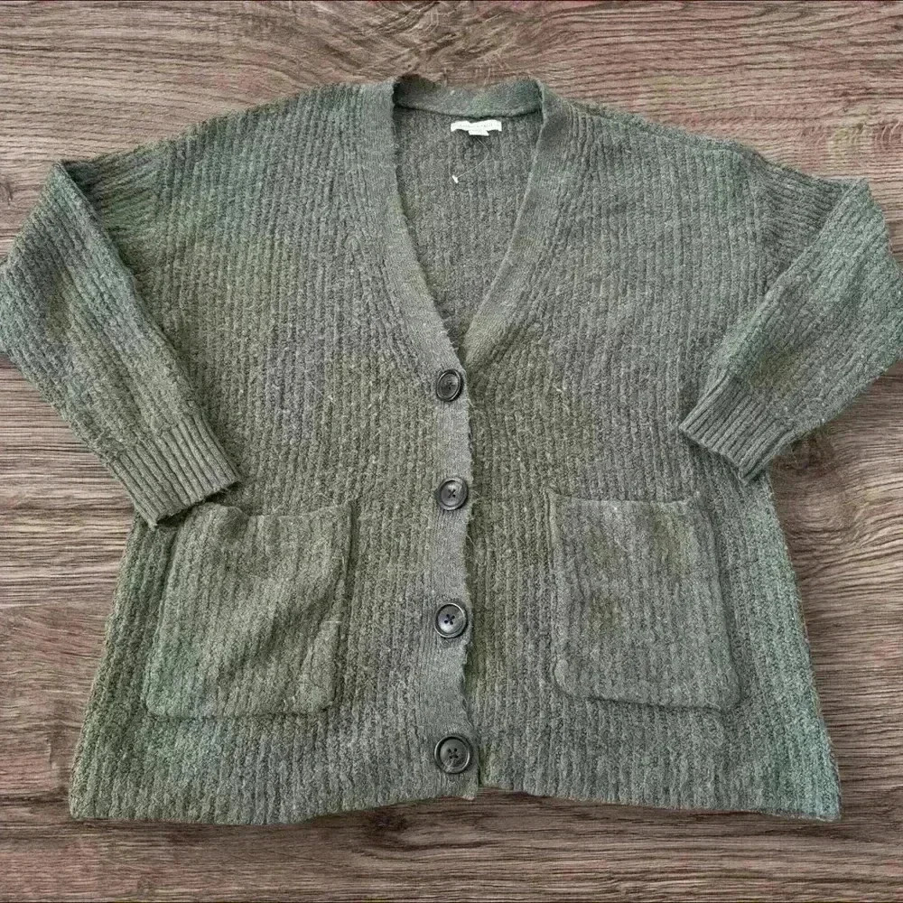 American Eagle green Cardigan Sweater size XS